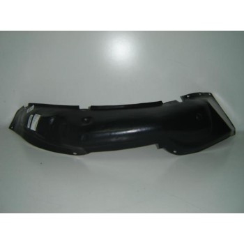 Resguardo Paso Rueda Delantera Izquierda Vw Passat - VNR 107.231647