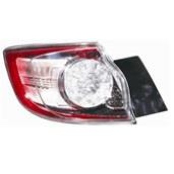 Piloto Trasero Izquierdo 5 Puertas  Mazda 3 Hatchback - VNR 108.602351