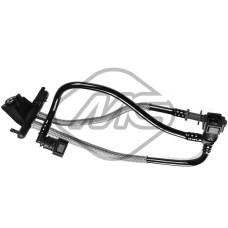 Tubo flexible de combustible